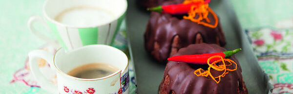 MACADAMIA-CHILI-GUGLHUPF MACADAMIA-CHILI-GUGLHUPF