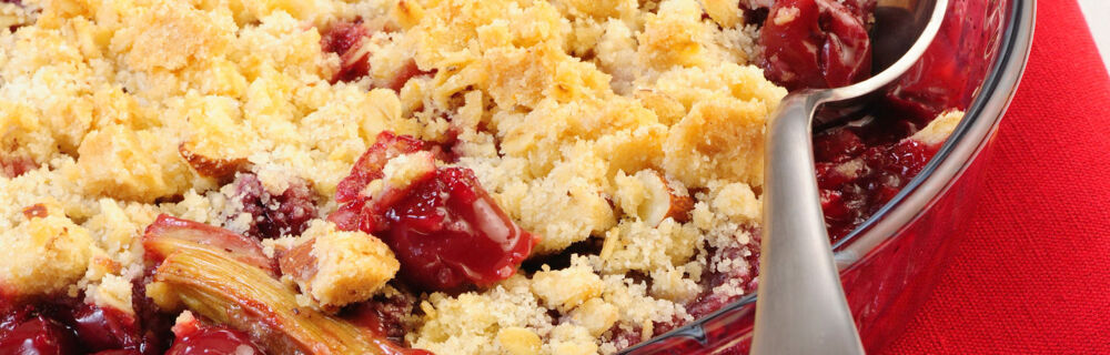 Kirsch-Rhabarber-Crumble Kirsch-Rhabarber-Crumble
