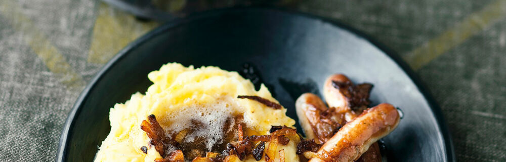 Kartoffelpüree mit Röstzwiebeln Kartoffelpüree mit Röstzwiebeln