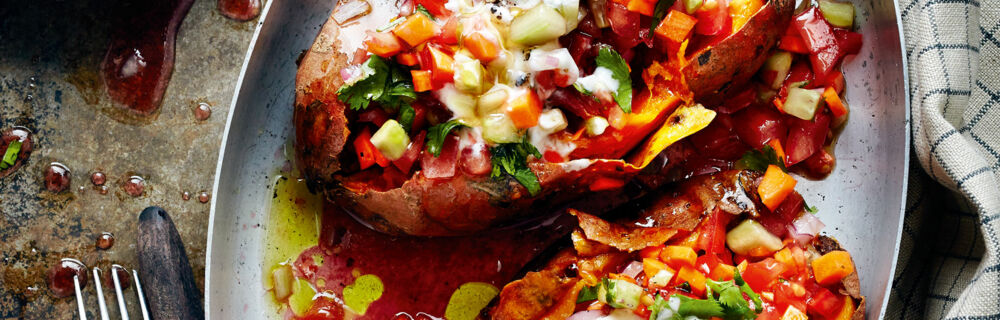 Tatlı Patates Kumpir - Gefüllte Süßkartoffeln Tatlı Patates Kumpir - Gefüllte Süßkartoffeln