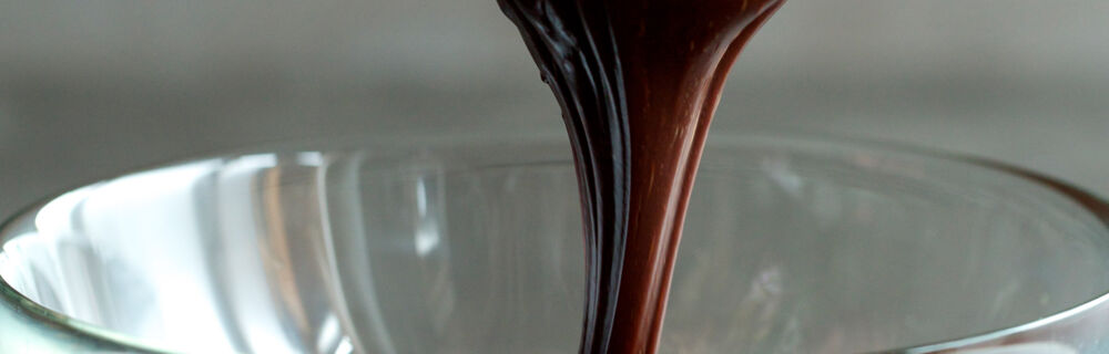 Pralinen, Ganache in Glasschal e Küchenglossar Unterseiten Rezepte C-D