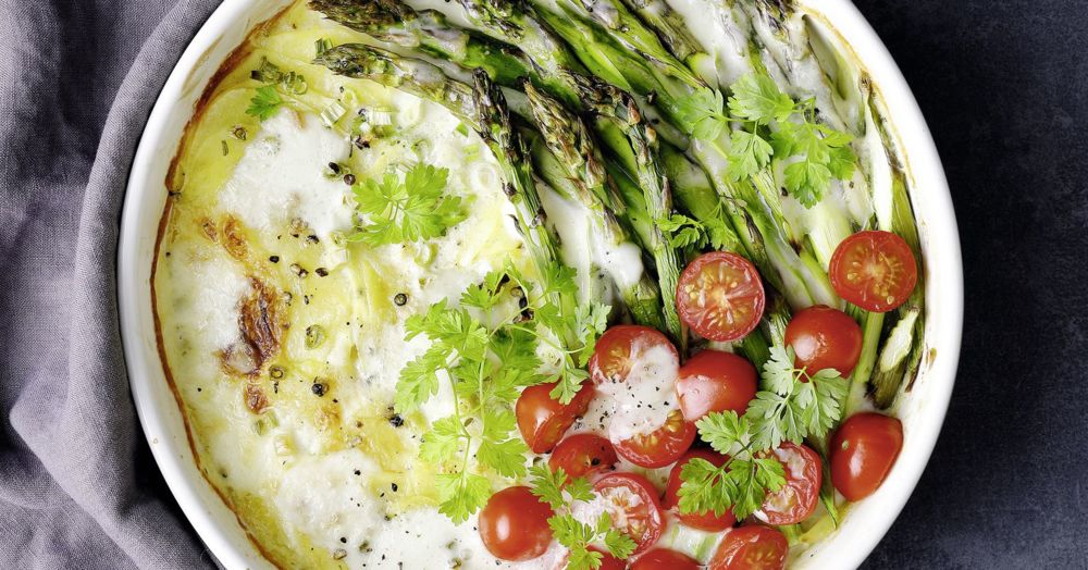 Gratin mit grünem Spargel und Kerbel Rezept | Küchengötter Gratin mit grünem Spargel und Kerbel Rezept | Küchengötter