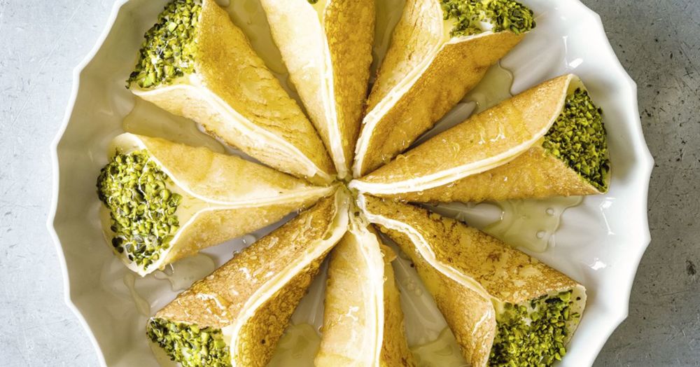 Atayef – gefüllte arabische Pfannkuchen Rezept | Küchengötter Atayef – gefüllte arabische Pfannkuchen Rezept | Küchengötter