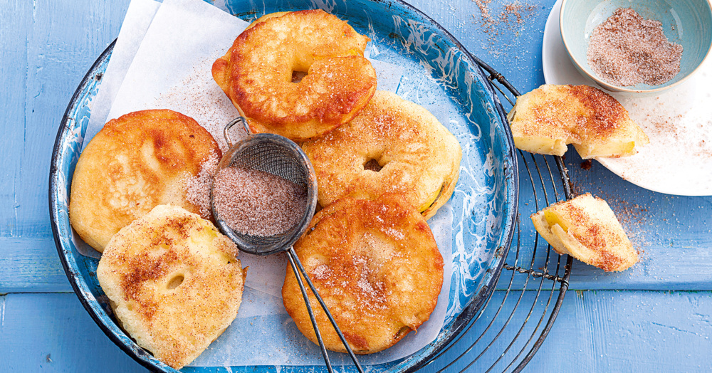 Apfelkücherl mit Zimtzucker Rezept | Küchengötter Apfelkücherl mit Zimtzucker Rezept | Küchengötter