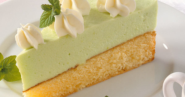 Waldmeister-Sahne-Torte Rezept | Küchengötter Waldmeister-Sahne-Torte Rezept | Küchengötter