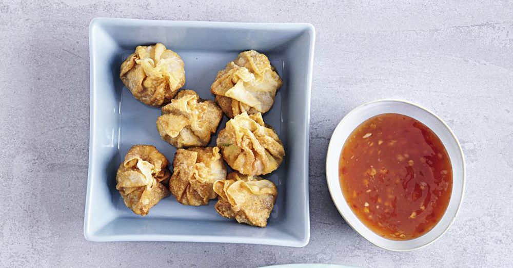 Wan Tans mit Gemüsefüllung aus dem Wok Rezept | Küchengötter Wan Tans mit Gemüsefüllung aus dem Wok Rezept | Küchengötter