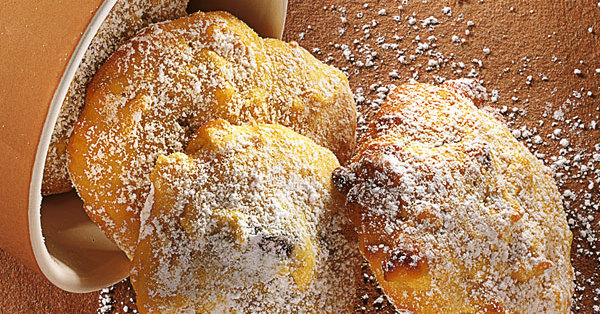 Apfel-Rosinen-Häufchen Rezept | Küchengötter