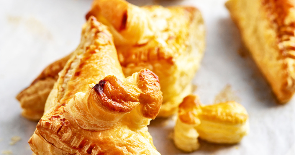 Gefüllte Blätterteigtaschen mit Waldpilzen Rezept | Küchengötter Gefüllte Blätterteigtaschen mit Waldpilzen Rezept | Küchengötter