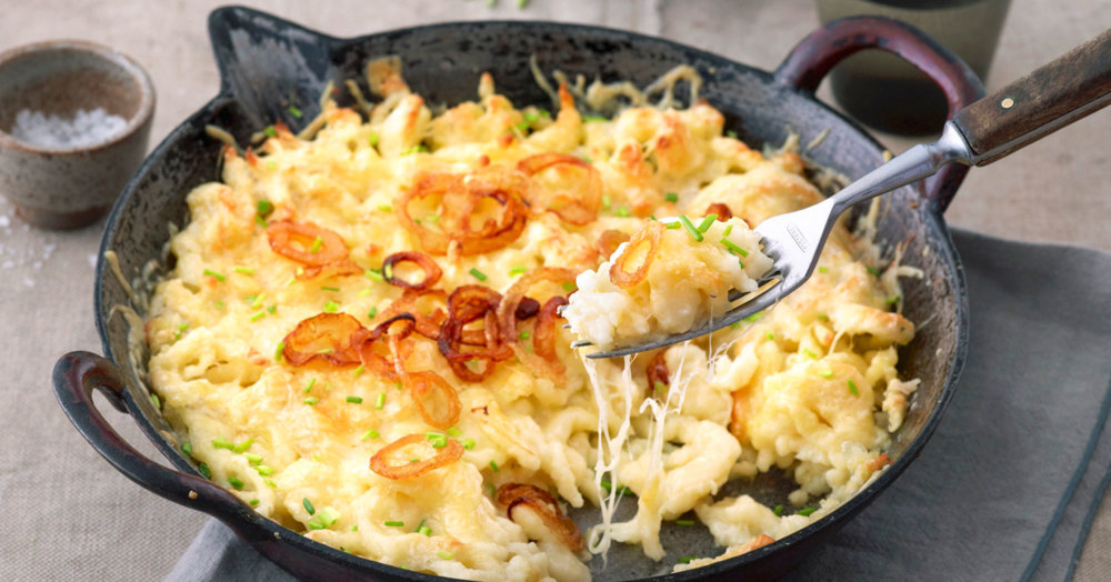 Käsespätzle mit Appenzeller Rezept | Küchengötter Käsespätzle mit Appenzeller Rezept | Küchengötter