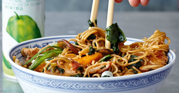 Chinesische Chow Mein Rezept | Küchengötter
