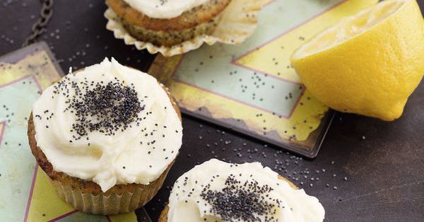 Zitronen Mohn Cupcakes Mit Schmetterling - Rezepte Suchen Zitronen Mohn Cupcakes Mit Schmetterling - Rezepte Suchen
