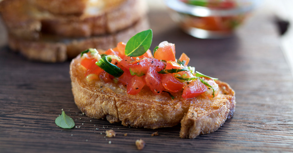 Bruschetta mit Tomaten Rezept | Küchengötter Bruschetta mit Tomaten Rezept | Küchengötter