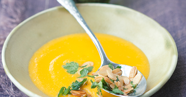 Möhren-Orangen-Suppe mit Ingwer Rezept | Küchengötter