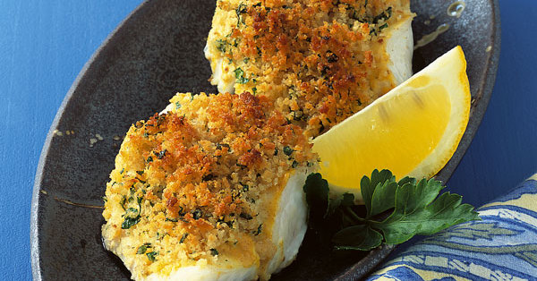 Fisch mit Senf-Kräuterkruste Rezept | Küchengötter