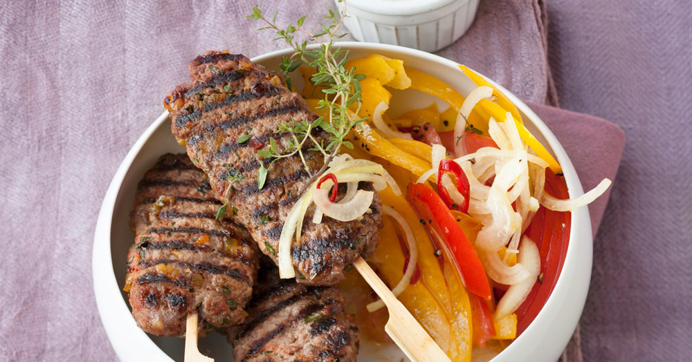 Lammhack-Kebab mit Joghurtsauce Rezept | Küchengötter
