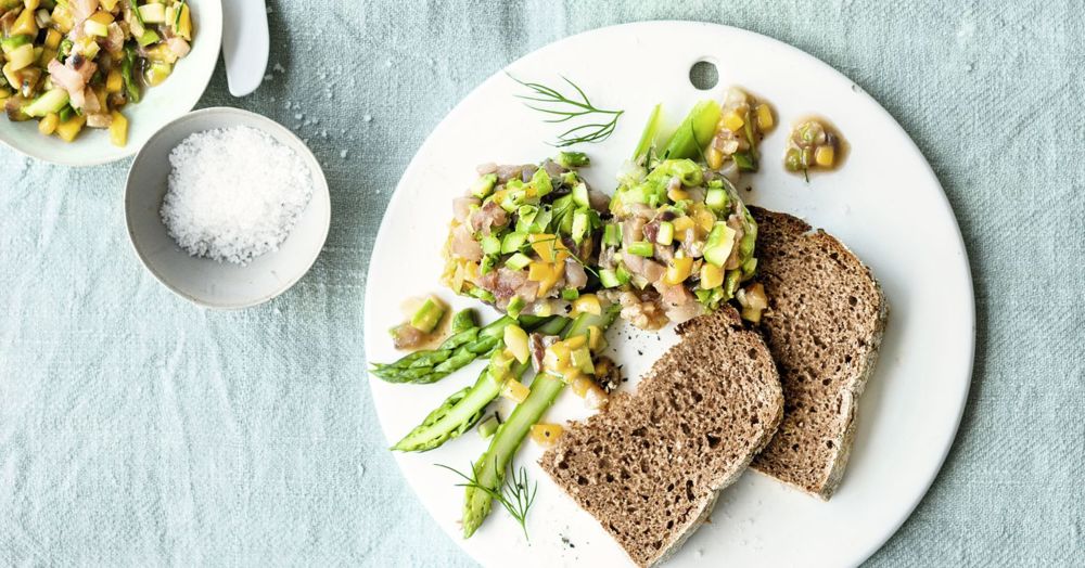 Matjes-Tartar mit Mango Rezept | Küchengötter Matjes-Tartar mit Mango Rezept | Küchengötter