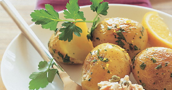 Neue Kartoffeln mit Thunfisch-Dip Rezept | Küchengötter