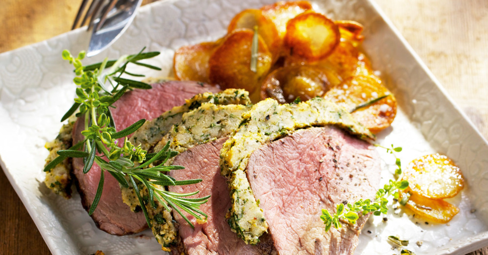 Vorspeisen kalte gefuellte Rinderfilet mit Kräuterkruste Rezept | Küchengötter