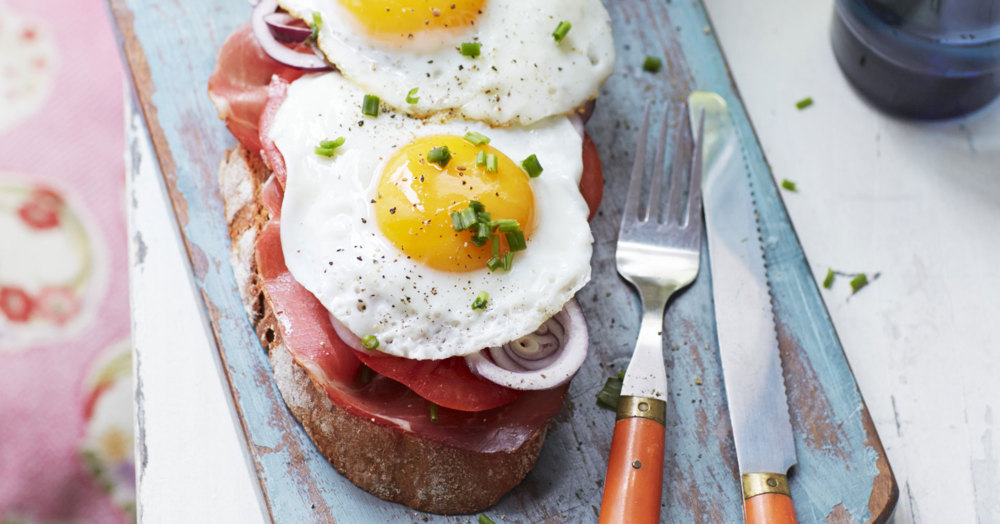 Spiegelei Brot Mit Tomate Und Speck Rezept Kuchengotter