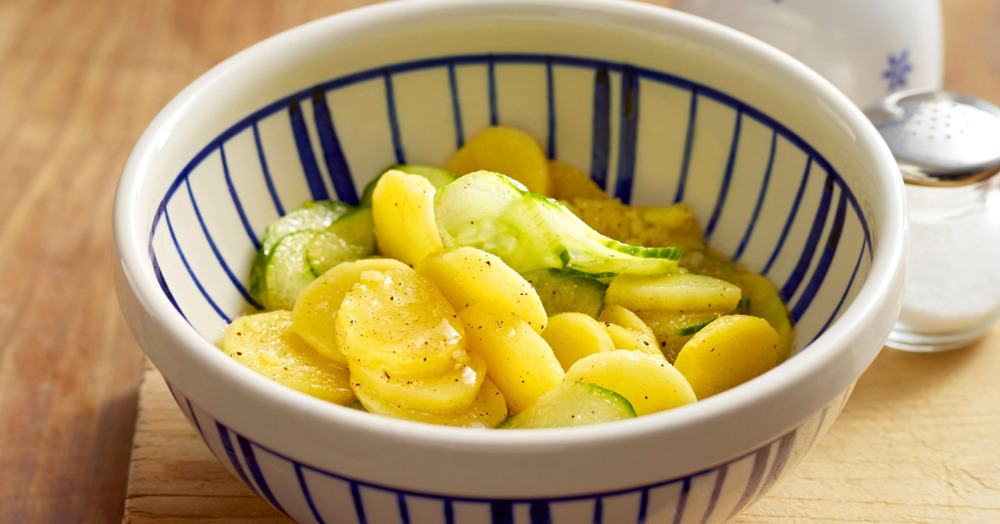 Bayerischer Kartoffel-Gurken-Salat Rezept | Küchengötter