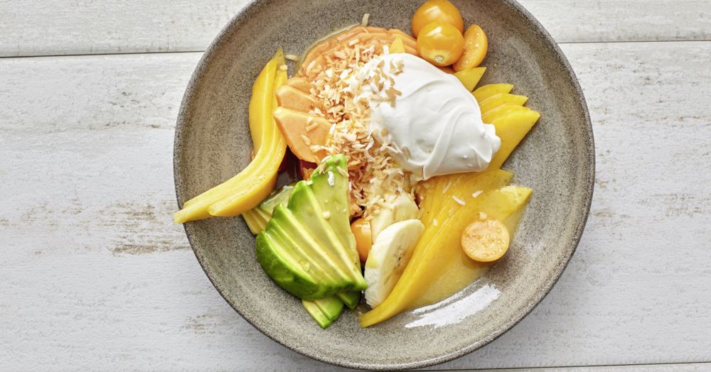Exotischer Obstsalat mit Avocado Rezept | Küchengötter Exotischer Obstsalat mit Avocado Rezept | Küchengötter
