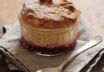 Rhabarberkompott mit Soufflé-Häubchen