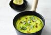 Brokkoli-Avocado-Suppe mit Kurkuma Brokkoli-Avocado-Suppe mit Kurkuma