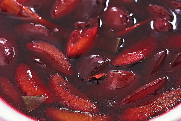 Rotweinzwetschgen Rezept | Küchengötter Rotweinzwetschgen Rezept | Küchengötter