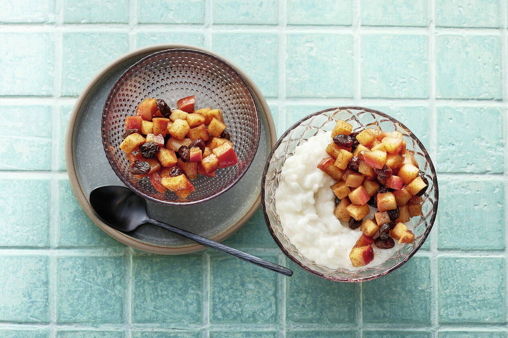 Veganer Milchreis mit Bratapfel Rezept | Küchengötter Veganer Milchreis mit Bratapfel Rezept | Küchengötter