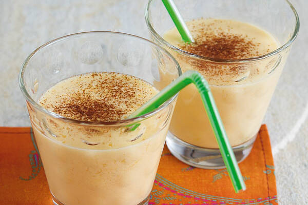 Mango-Mandarinen-Lassi Rezept | Küchengötter Mango-Mandarinen-Lassi Rezept | Küchengötter