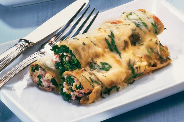 Cannelloni auf griechische Art Rezept | Küchengötter Cannelloni auf griechische Art Rezept | Küchengötter