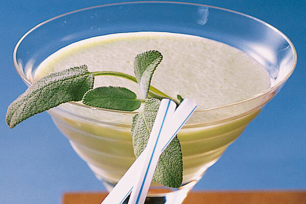 Yellow Mellow - Alkoholfreier Cocktail mit Bitter Lemon Rezept ... Yellow Mellow - Alkoholfreier Cocktail mit Bitter Lemon Rezept ...