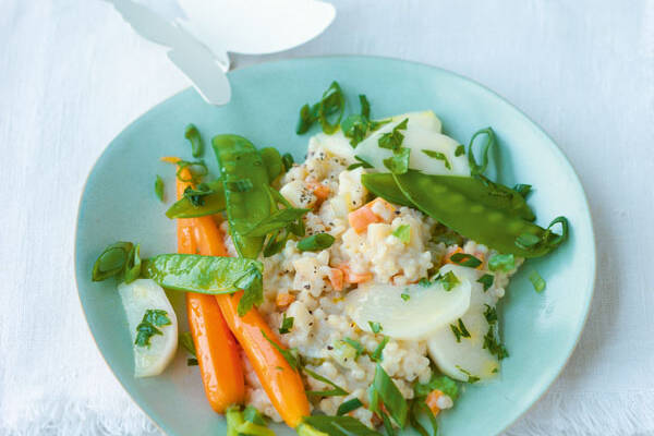 Graupenrisotto mit Frühlingsgemüse Rezept | Küchengötter Graupenrisotto mit Frühlingsgemüse Rezept | Küchengötter