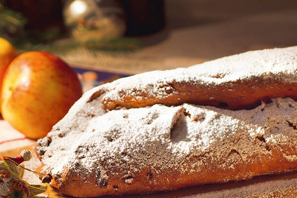 christstollen rezepte weihnachtsklassiker kuchengotter