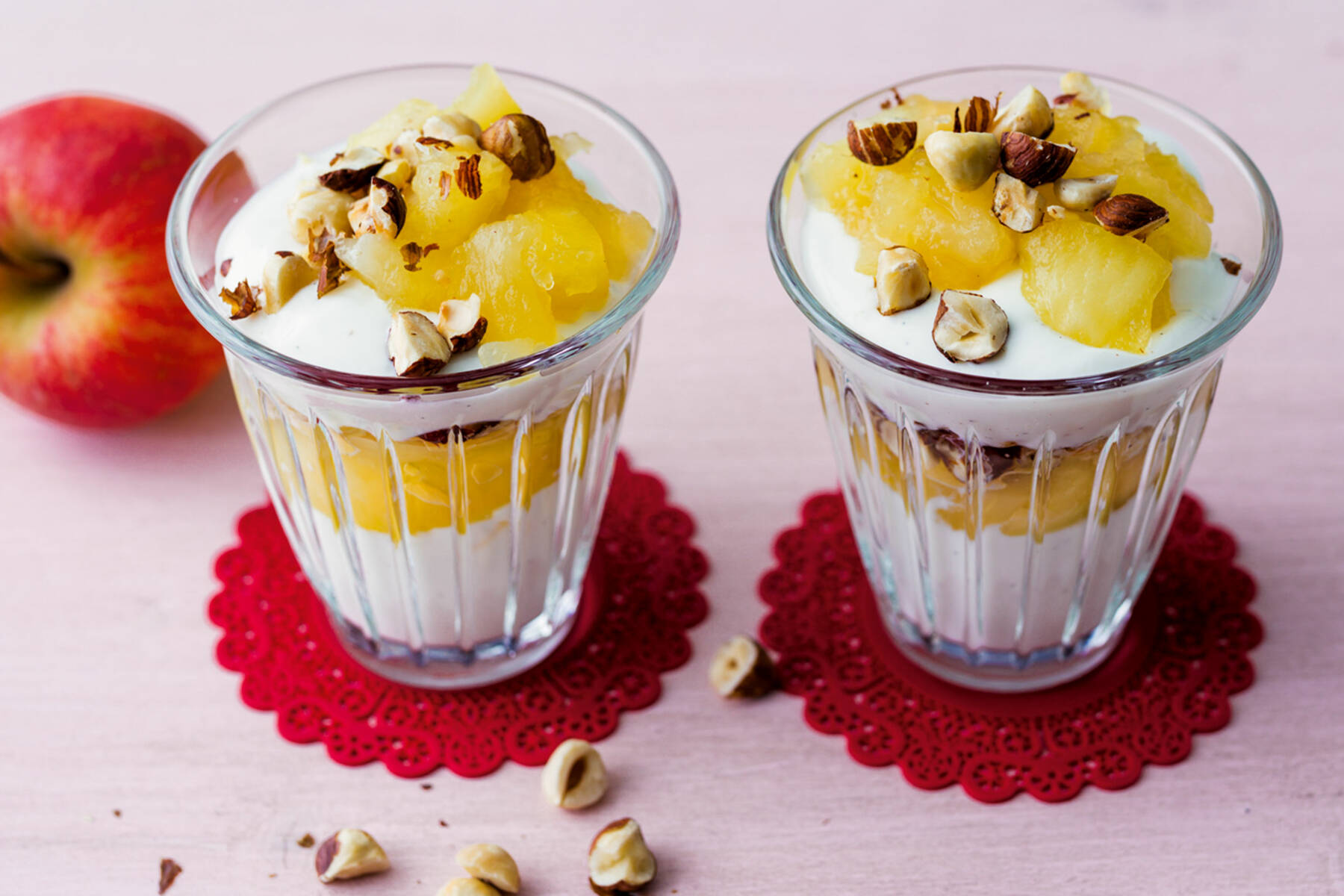 Nussiger Apfelstrudel im Glas Rezept | Küchengötter