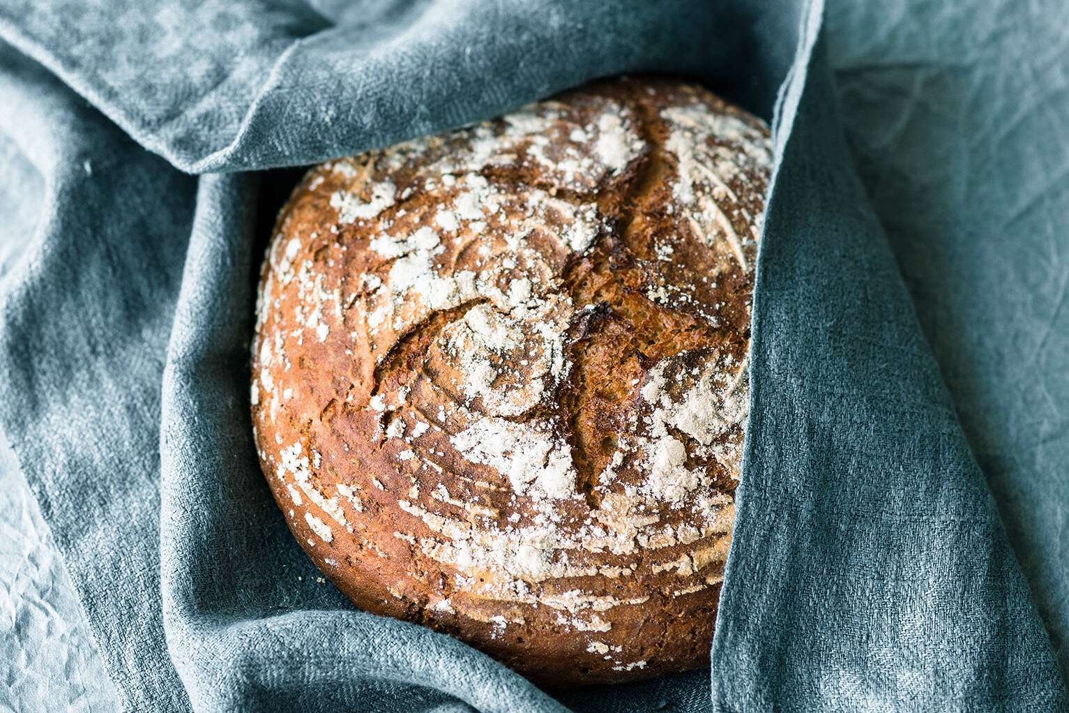 Roggen-Krustenbrot mit Honig Rezept | Küchengötter Roggen-Krustenbrot mit Honig Rezept | Küchengötter