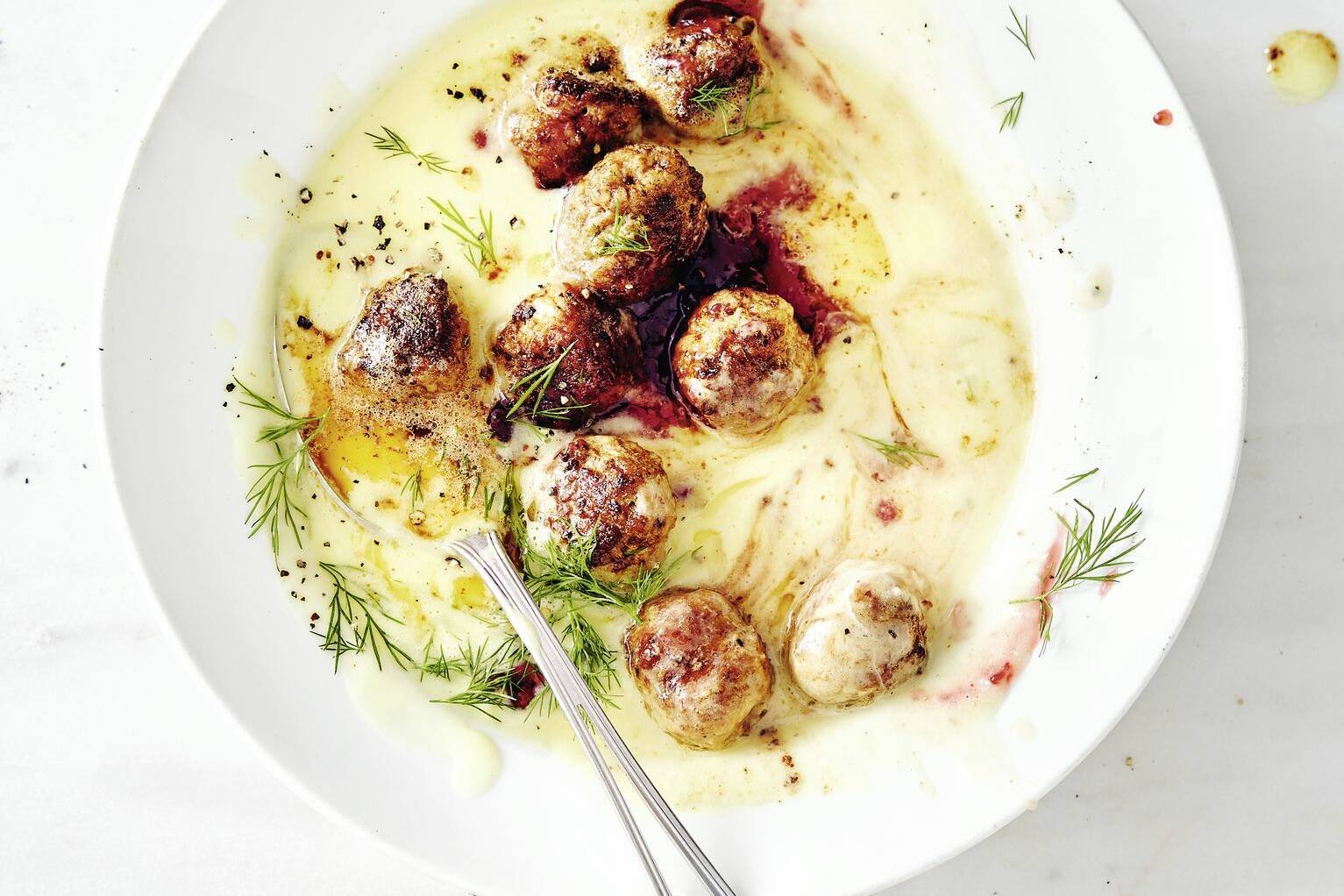 Kartoffel-Käse-Suppe mit Köttbullar Rezept | Küchengötter Kartoffel-Käse-Suppe mit Köttbullar Rezept | Küchengötter