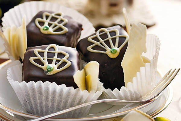 Sacherwürfel Rezept | Küchengötter