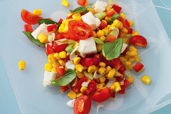 Maissalat mit Mozzarella Rezept | Küchengötter Maissalat mit Mozzarella Rezept | Küchengötter