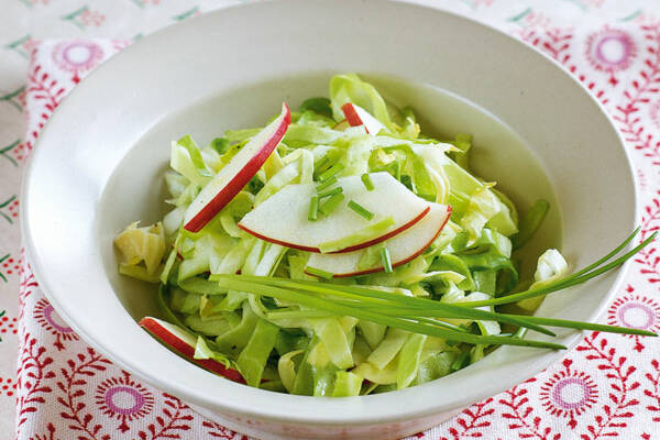 Krautsalat mit Apfel Rezept | Küchengötter Krautsalat mit Apfel Rezept | Küchengötter