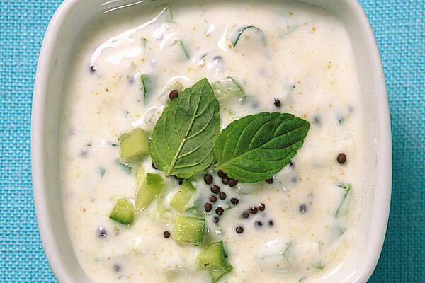 Joghurtdip mit Minze & Kreuzkümmel Rezept | Küchengötter Joghurtdip mit Minze & Kreuzkümmel Rezept | Küchengötter