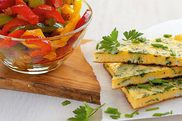 Omelett mit buntem Paprikagemüse Rezept | Küchengötter Omelett mit buntem Paprikagemüse Rezept | Küchengötter