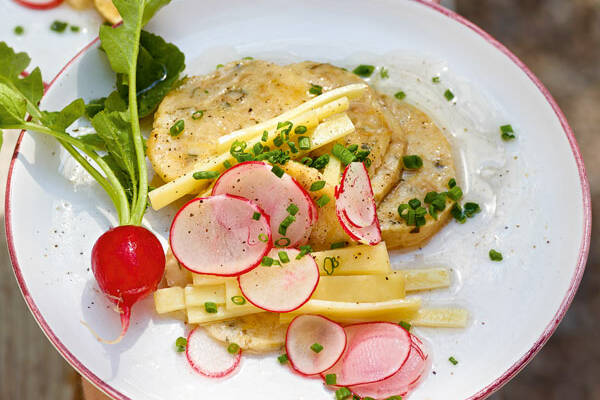 Essigknödel mit Bergkas Rezept | Küchengötter Essigknödel mit Bergkas Rezept | Küchengötter