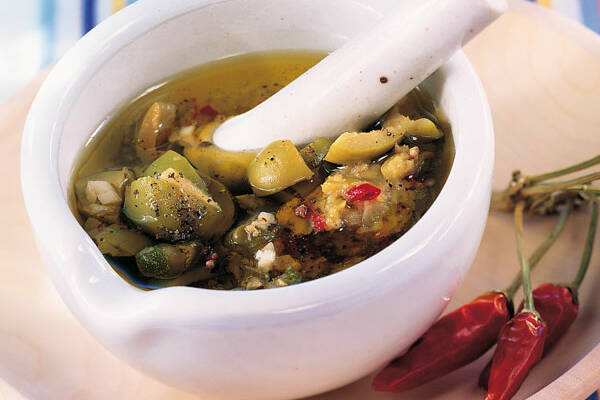 Oliven-Vinaigrette Rezept | Küchengötter