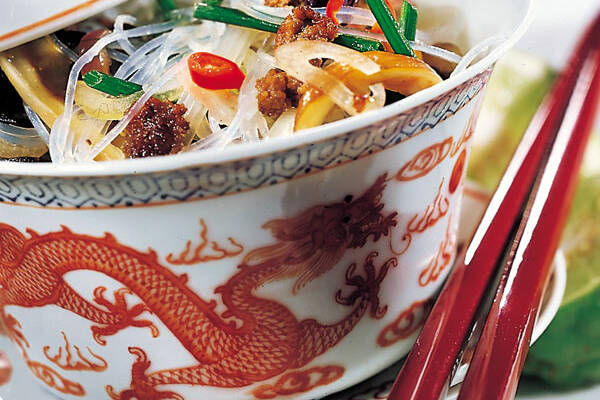 Glasnudelsalat mit Hack und Pilzen Rezept | Küchengötter Glasnudelsalat mit Hack und Pilzen Rezept | Küchengötter