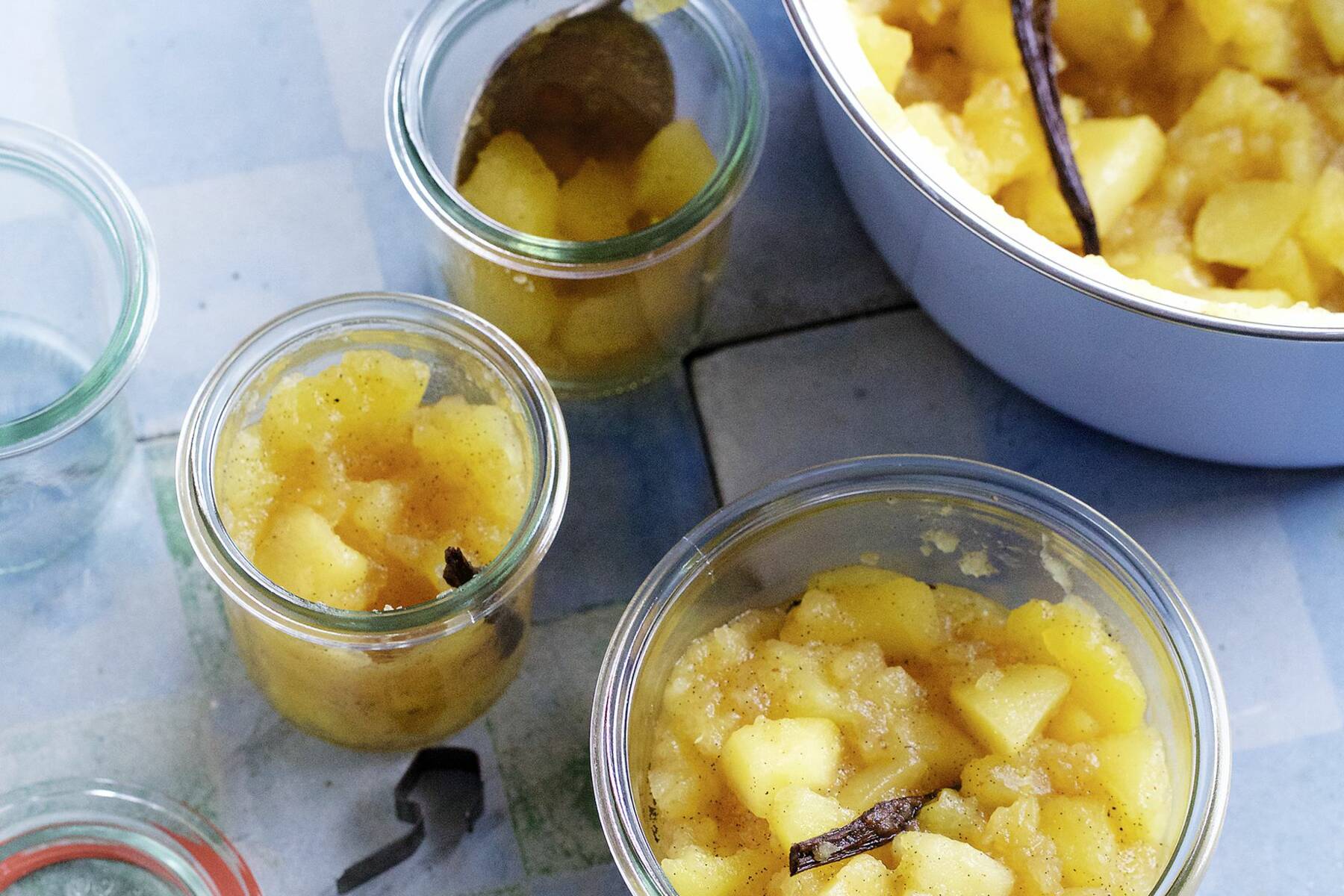 karamellisiertes Apfelkompott