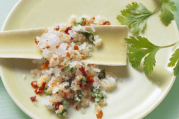 Chilisalz mit Ingwer und Knoblauch Rezept | Küchengötter Chilisalz mit Ingwer und Knoblauch Rezept | Küchengötter