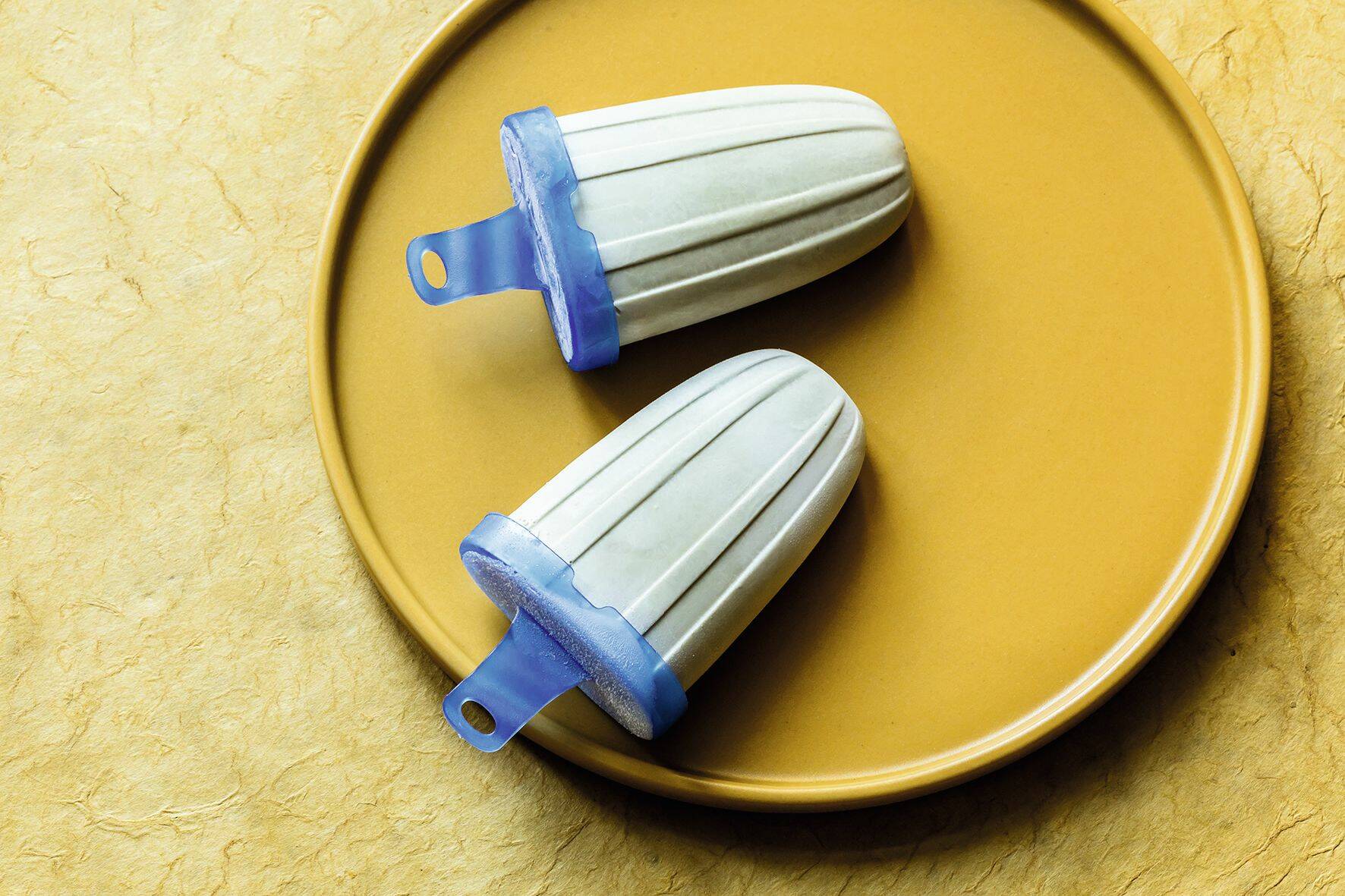 Lakritz-Eis am Stiel Rezept | Küchengötter Lakritz-Eis am Stiel Rezept | Küchengötter