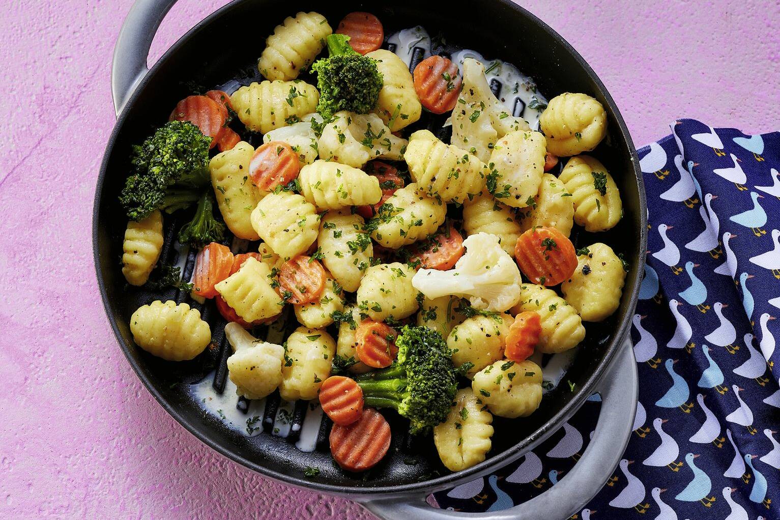 Schnelle Gnocchi-Gemüse-Pfanne