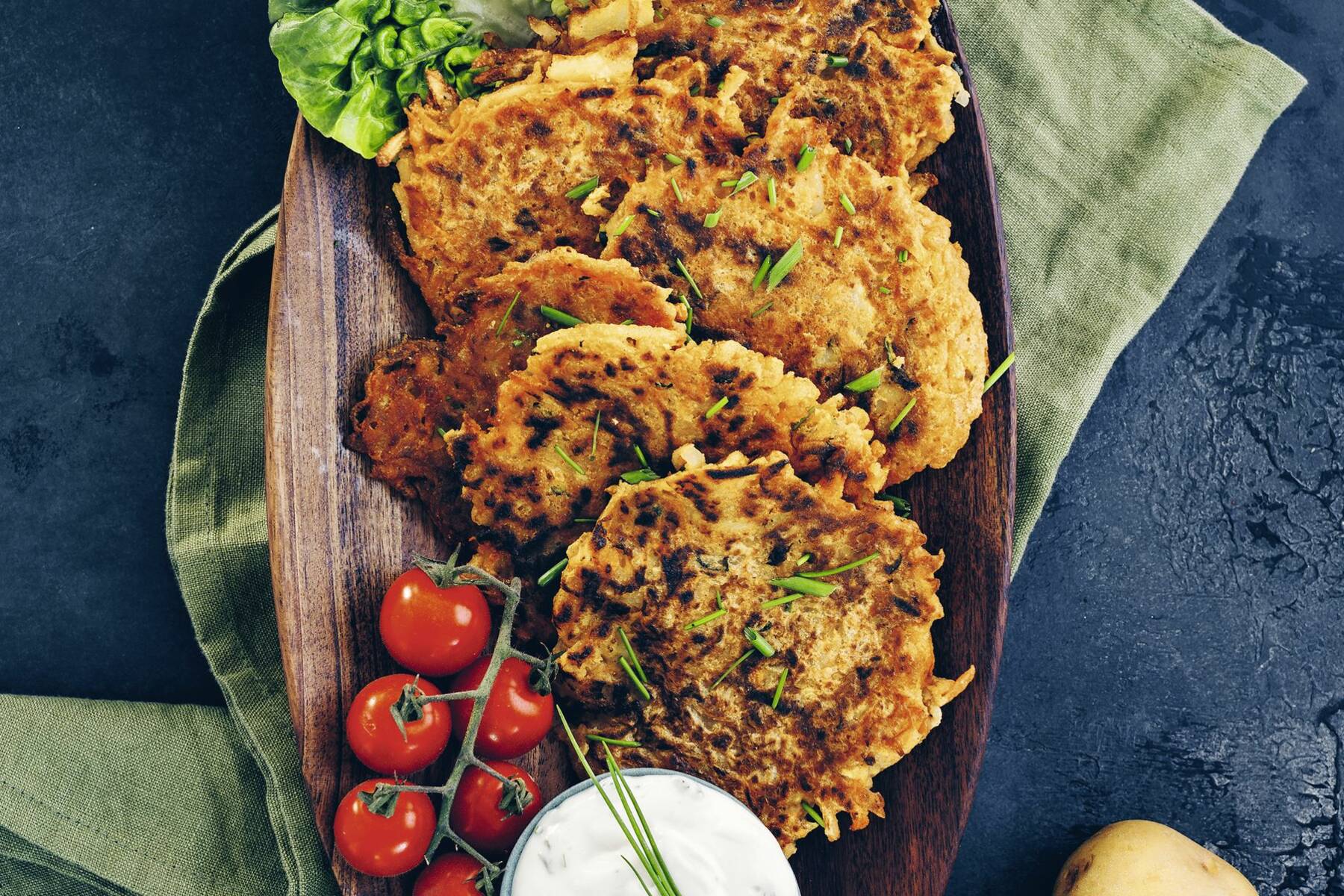 Gemuse Rosti Puffer Mit Krauterquark Rezept Kuchengotter